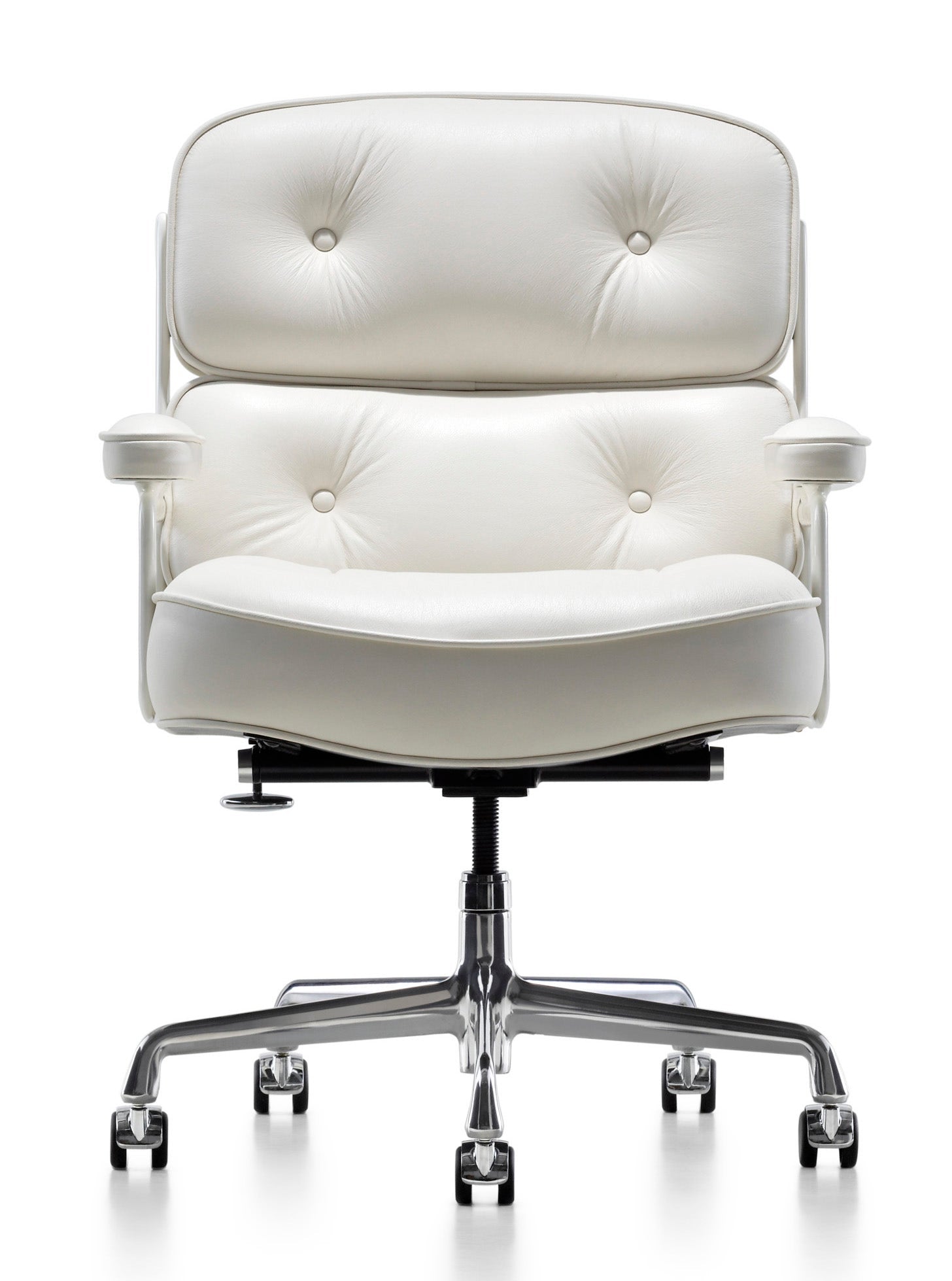 Herman Miller Eames® Executive Chair