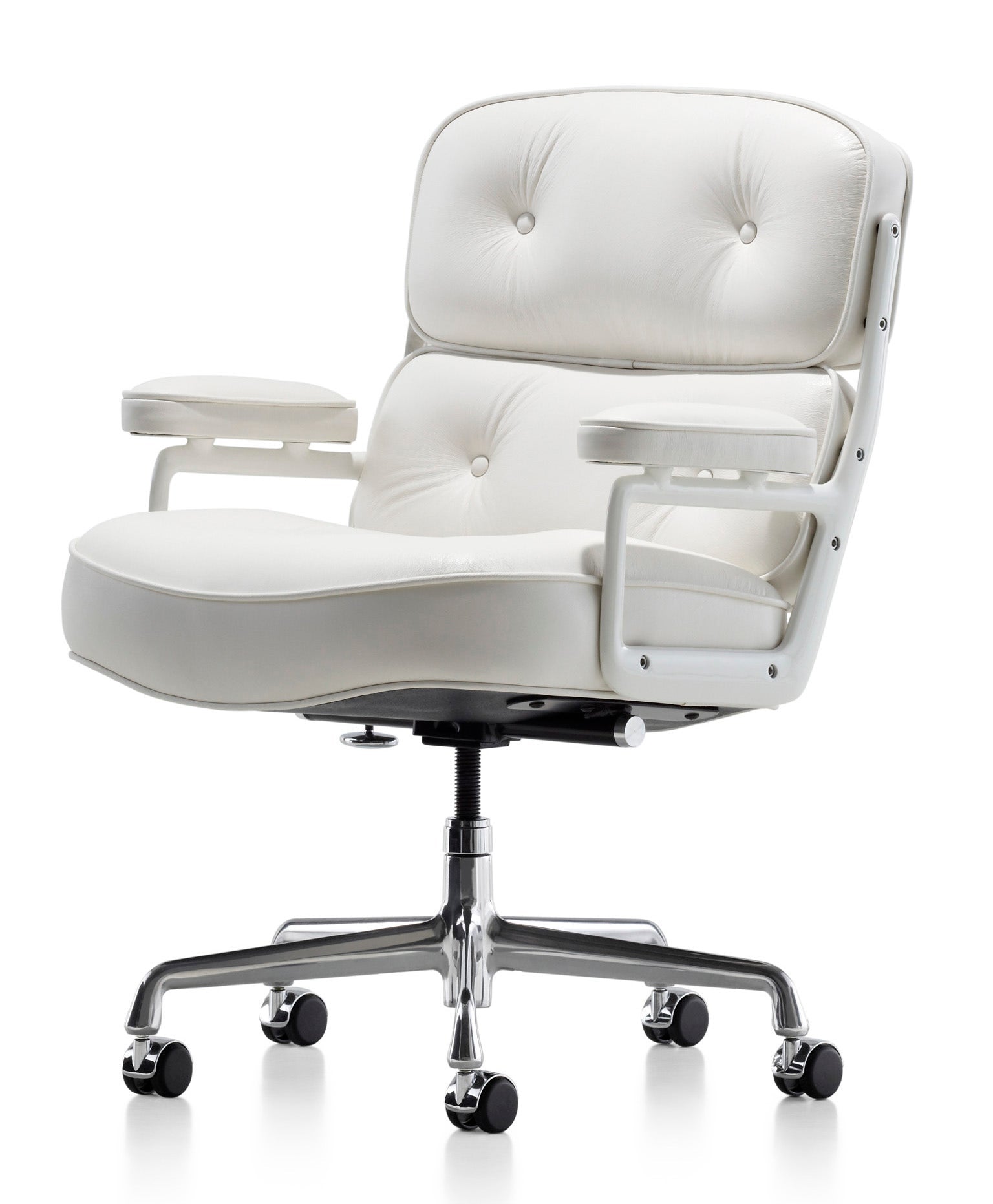 Herman Miller Eames® Executive Chair