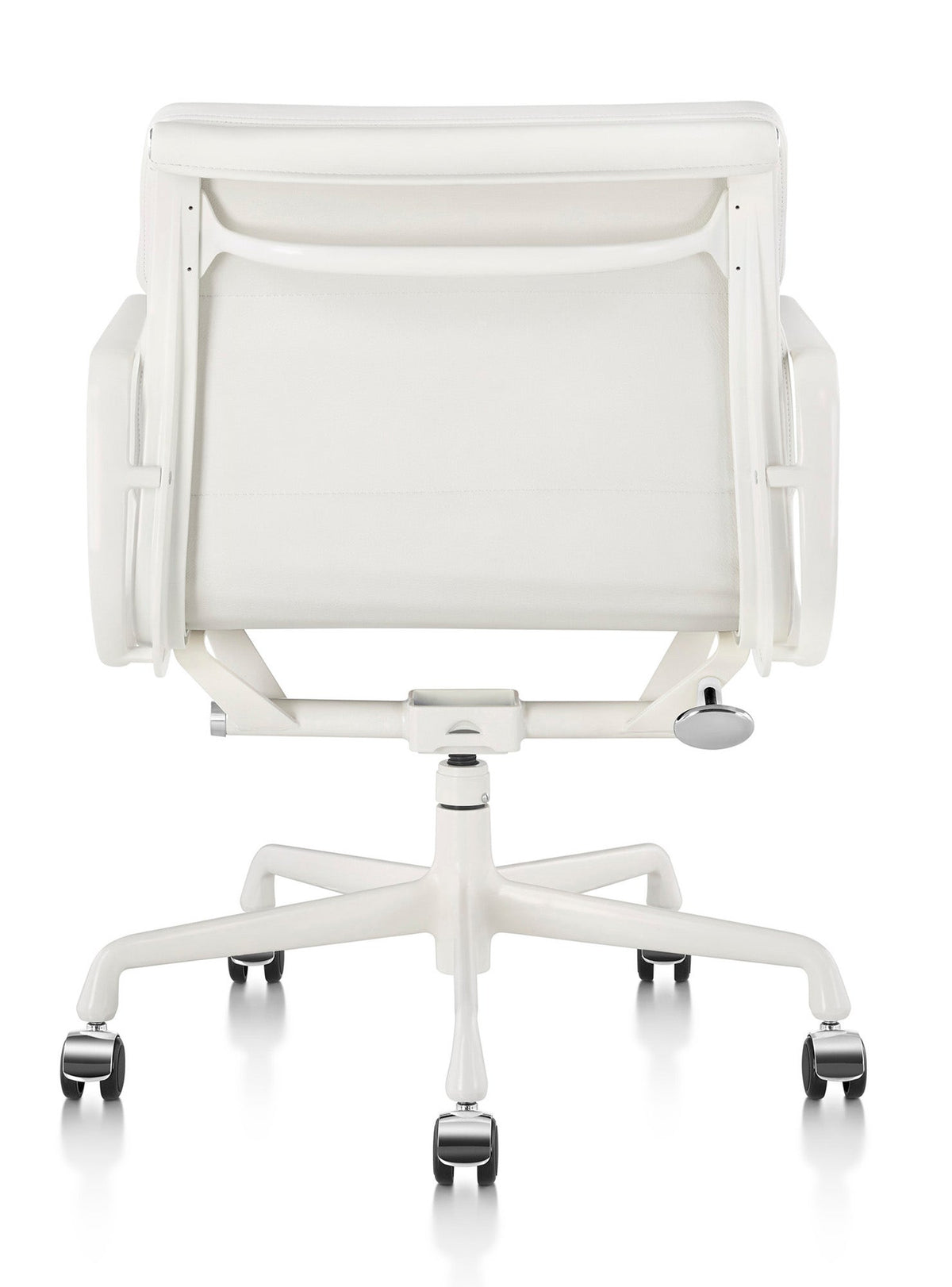 Herman Miller Eames® Soft Pad Management Chair