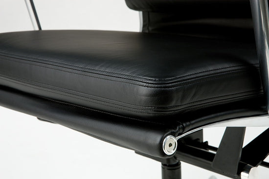 Herman Miller Eames® Soft Pad Executive Chair