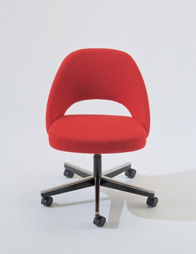 Knoll Saarinen - Executive Arm Chair with 5-Star Base
