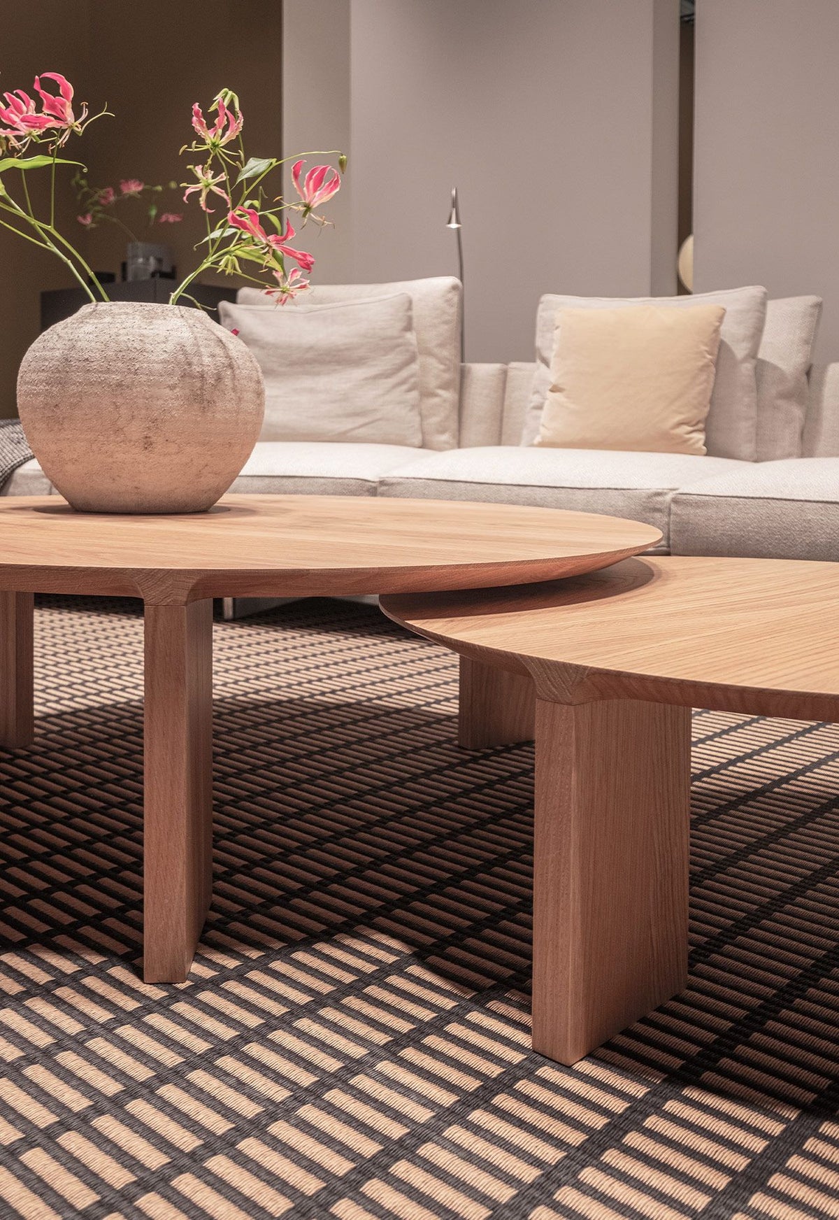 Radii Coffee Table by Bensen - gallery 3