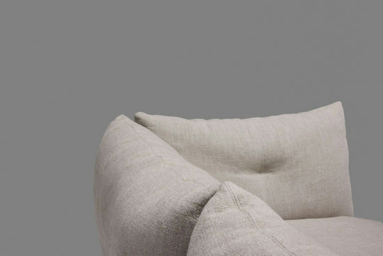 Knoll Perron Pillo Four Seater Sofa