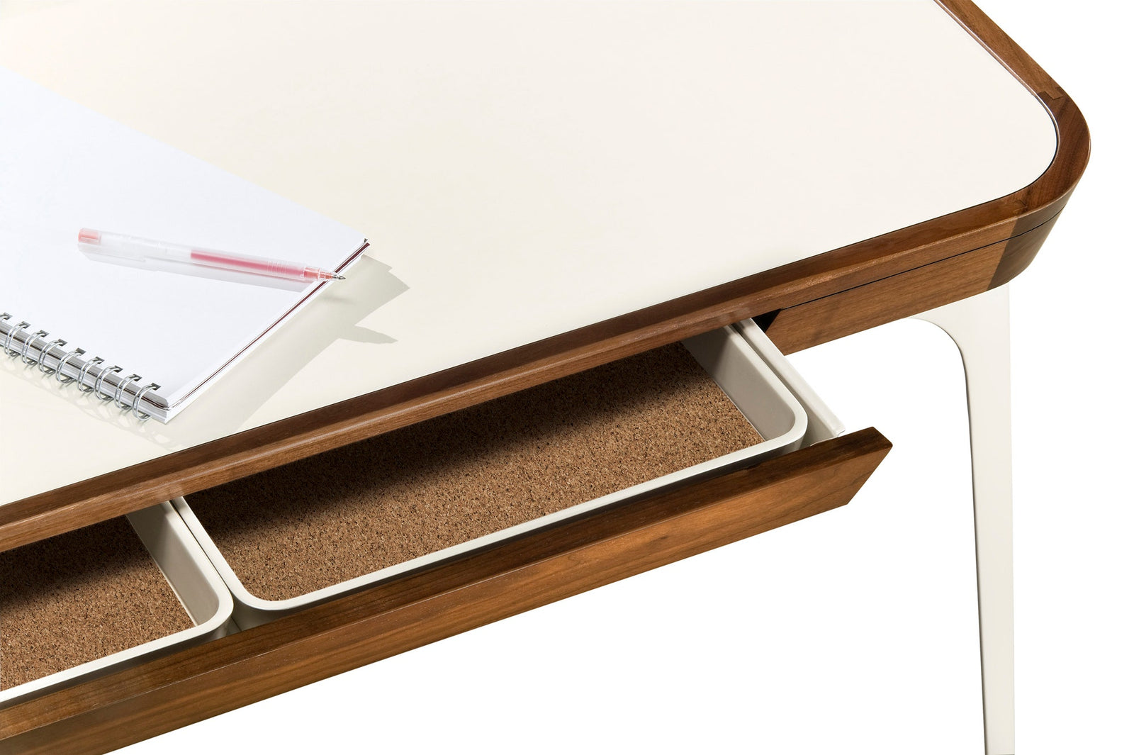 Herman Miller Airia™ Desk