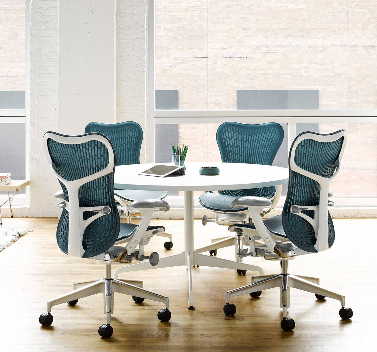 Herman Miller Eames® Conference Table, Round