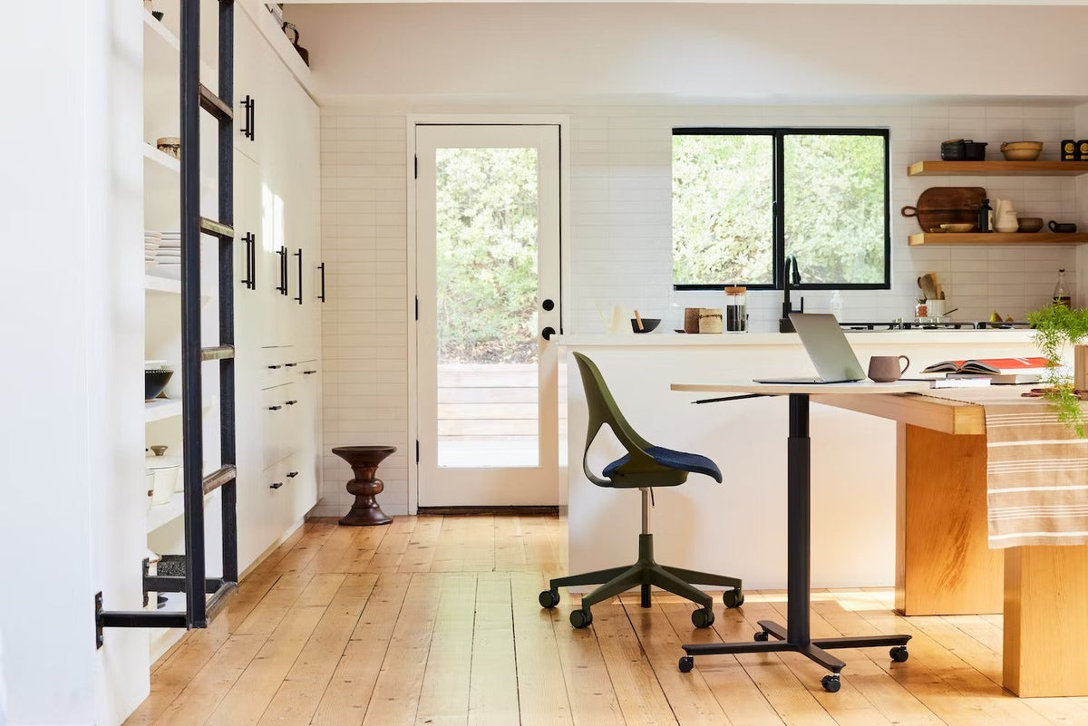 Herman Miller Passport™ Work Table - Large