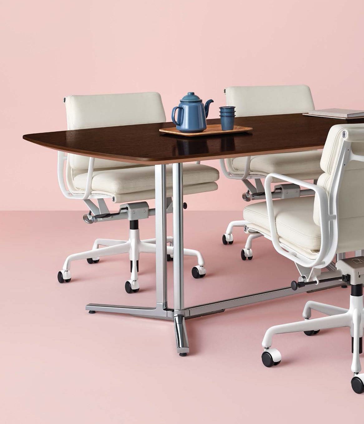 Herman Miller Everywhere™ Table - Oval