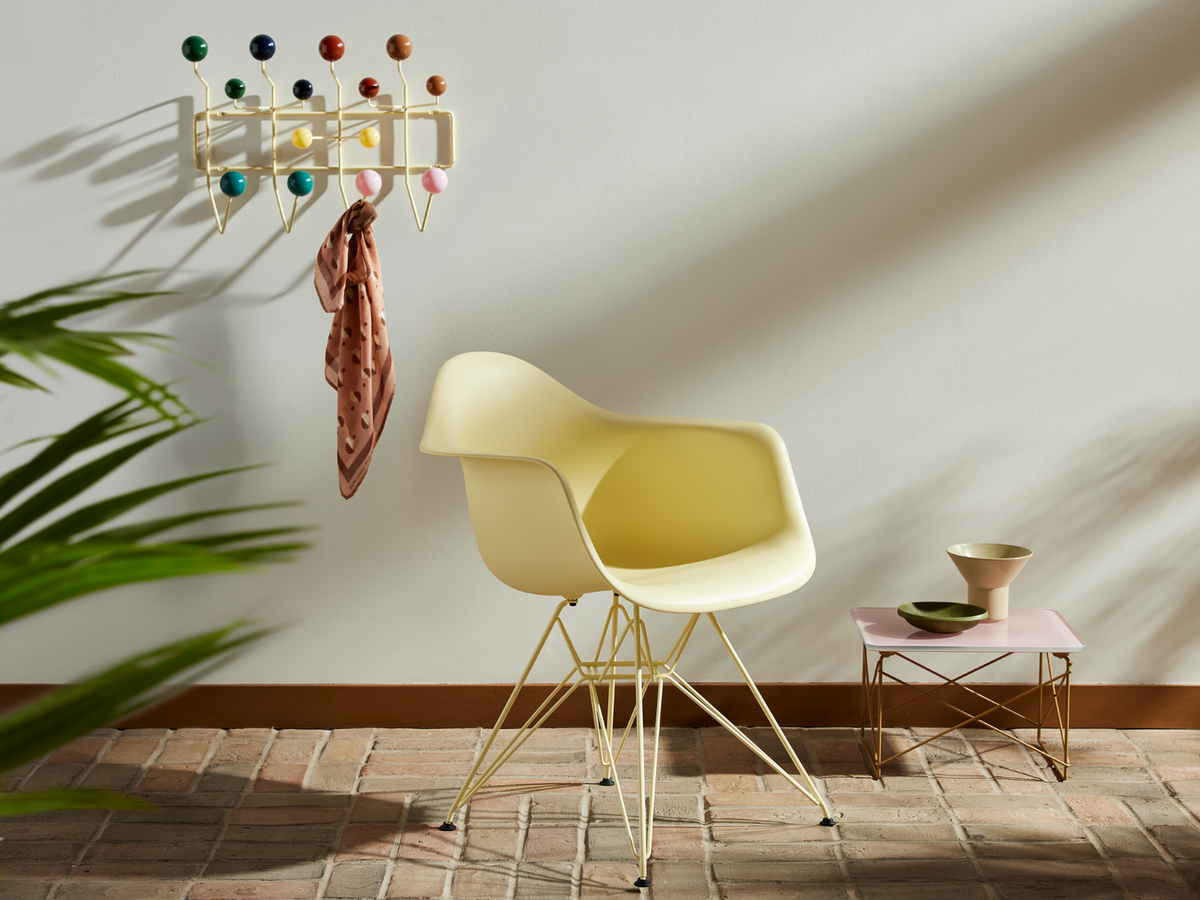Herman Miller Eames® Wire Base Low Table