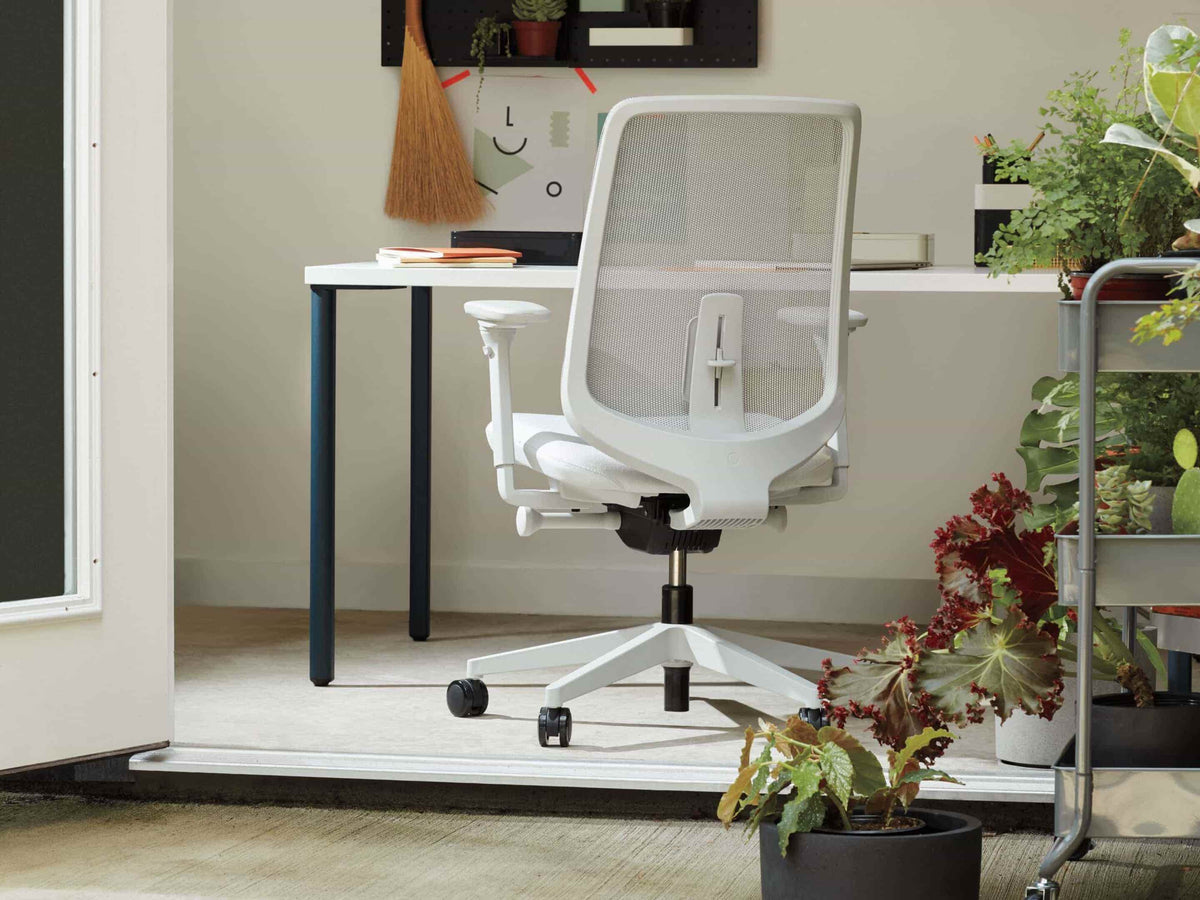 Herman Miller OE1™ Rectangular Table