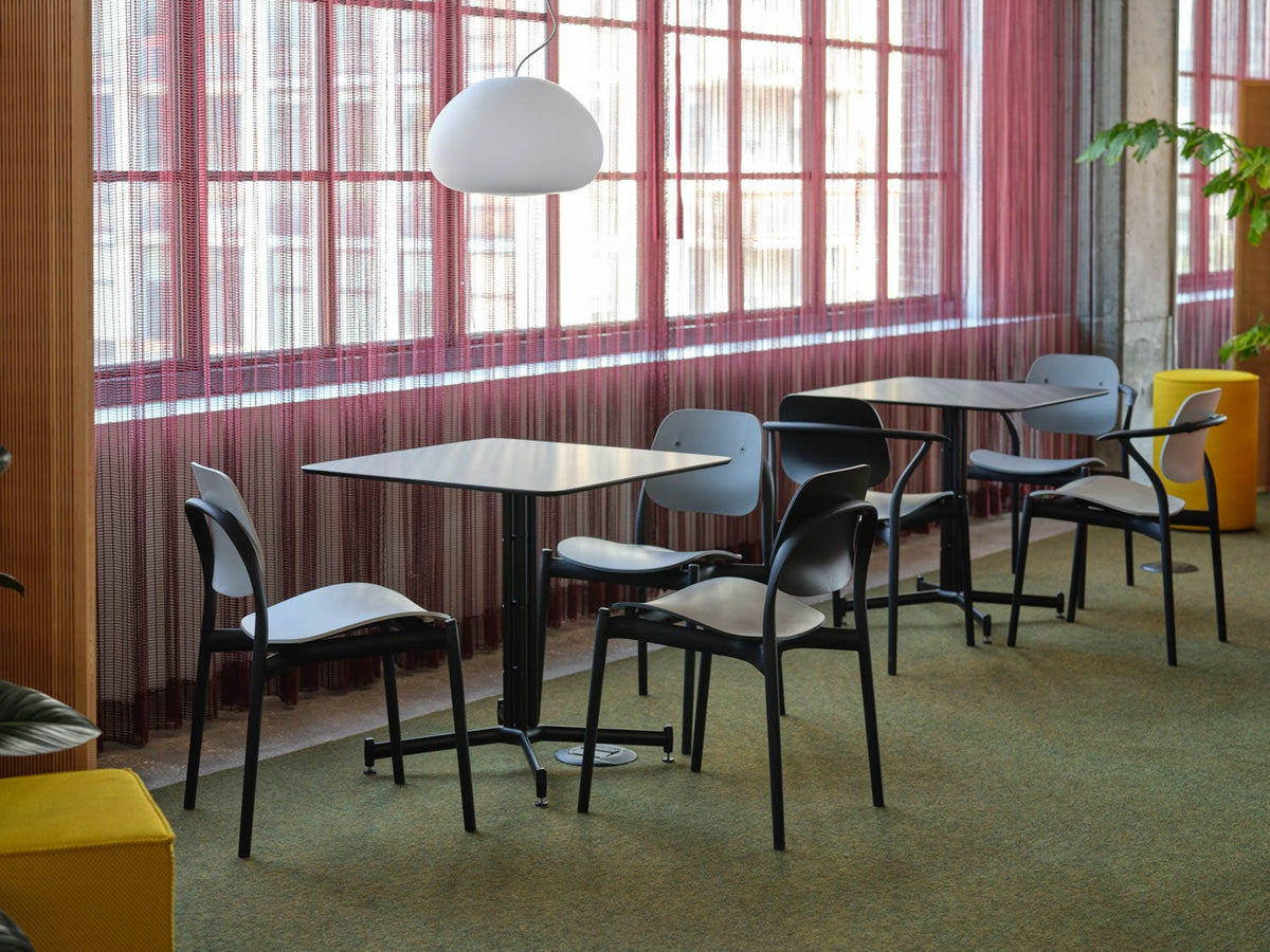 Knoll Iquo Chair