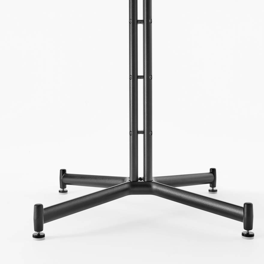 Knoll Iquo Bistro Table - Round