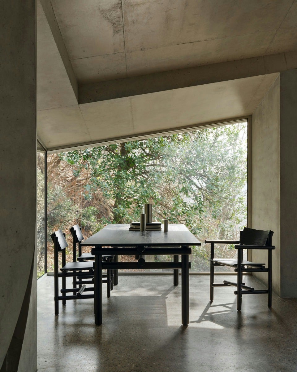 Knoll Muecke Dining Table