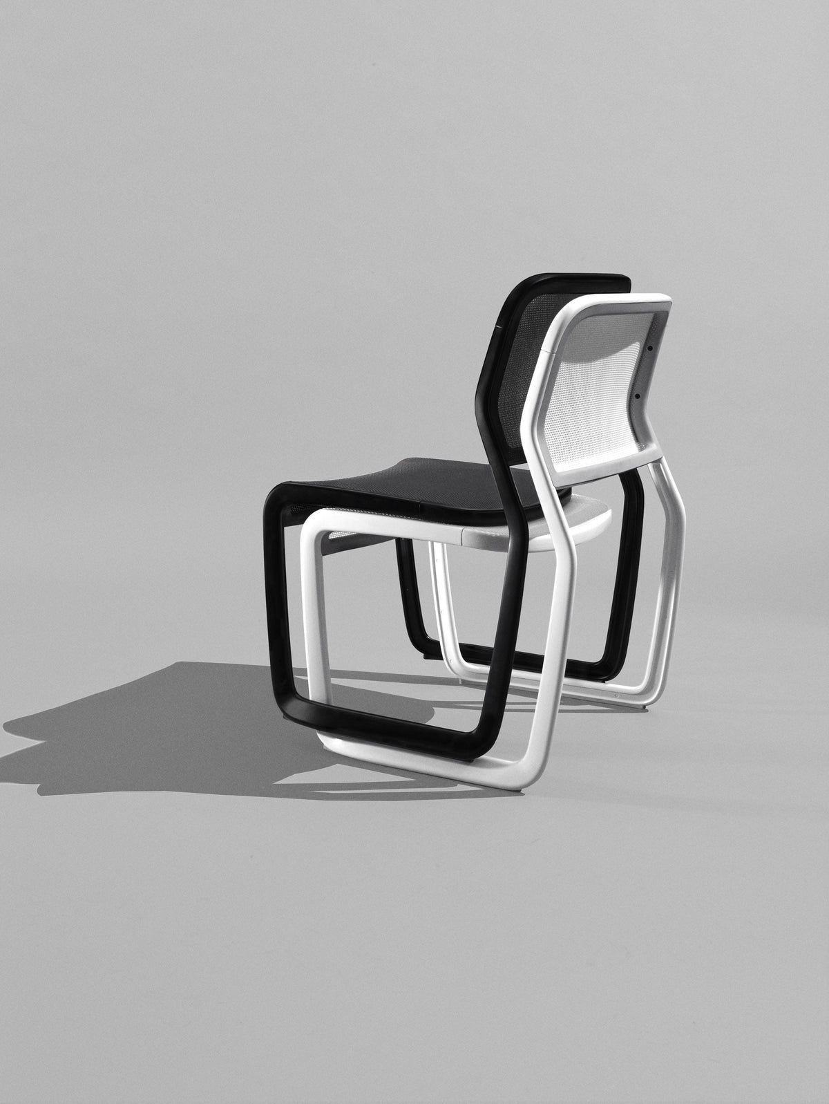Knoll Newson Aluminum Chair