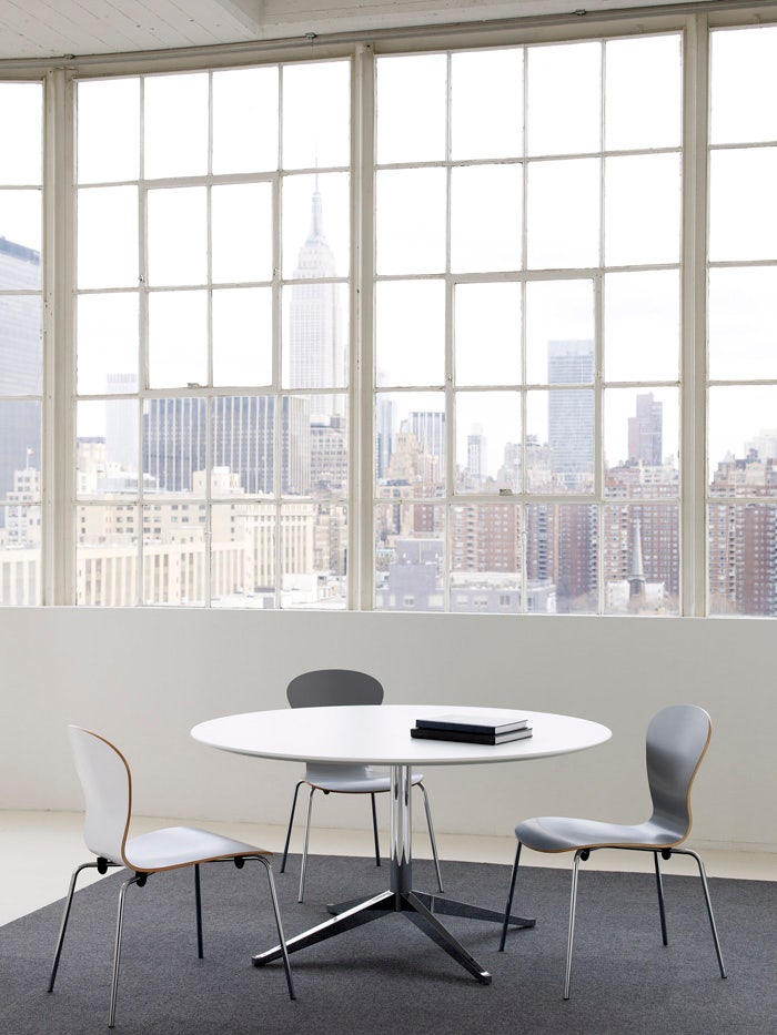 Knoll Florence Knoll® Round Table Desk