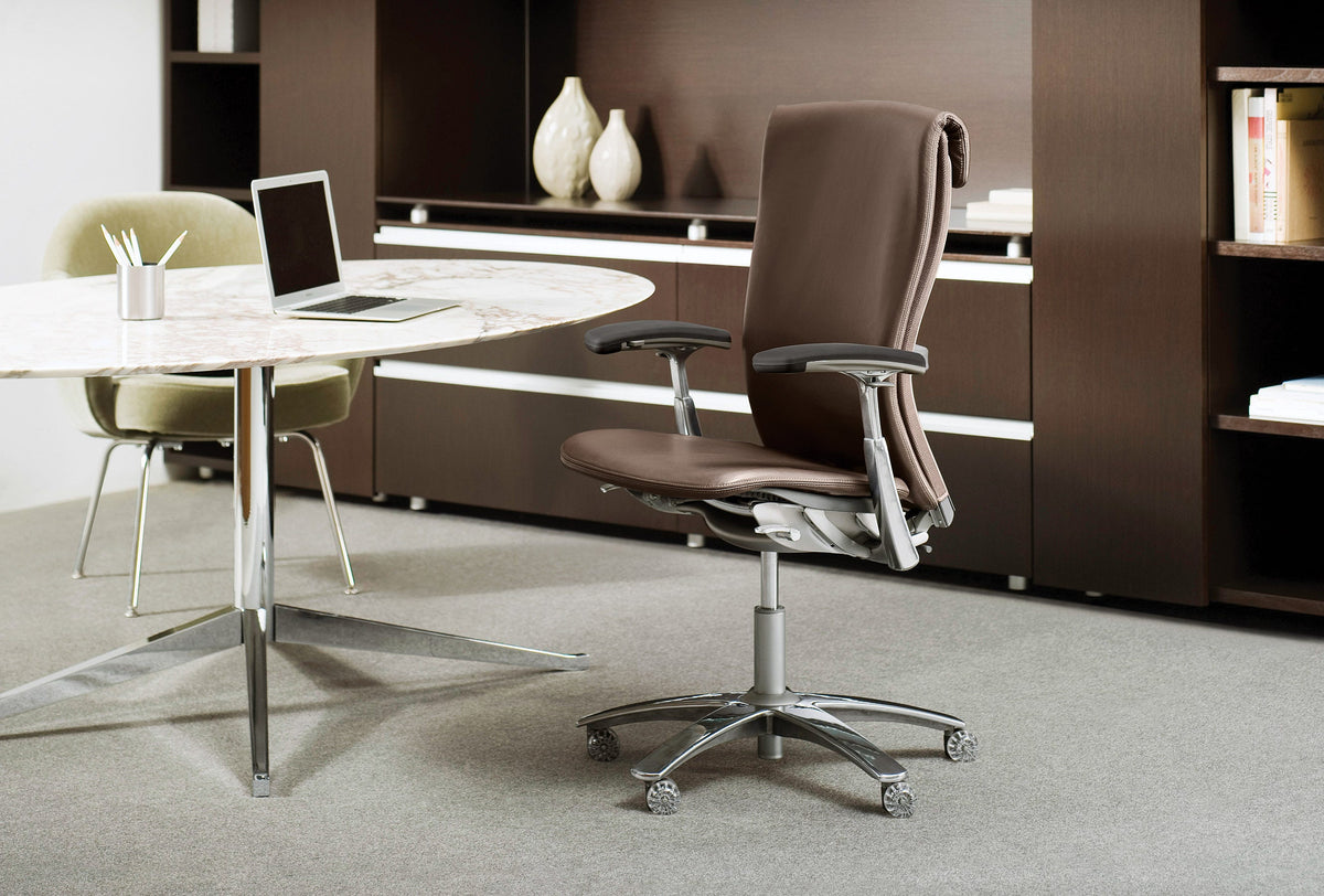 Knoll Florence Knoll® Oval Table Desk