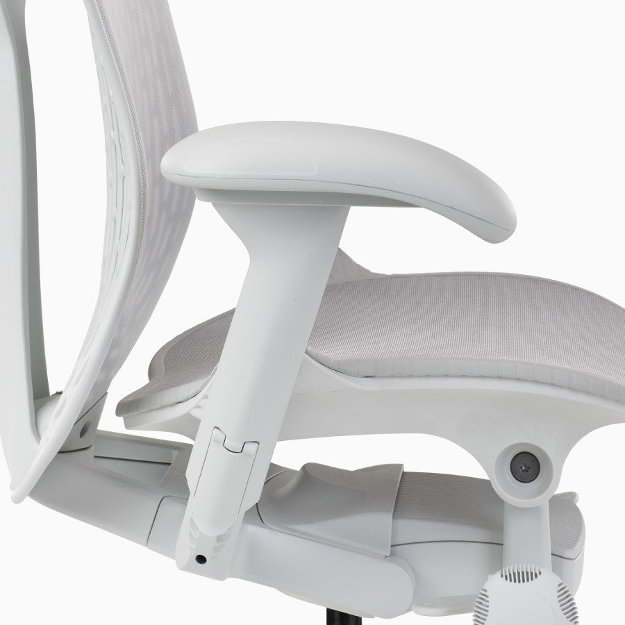 Herman Miller Mirra 2 Stool