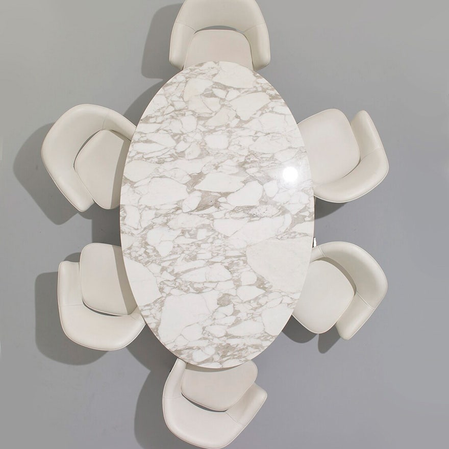 Knoll Saarinen - Oval Dining Table