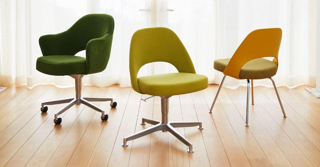 Knoll Saarinen - Executive Arm Chair with 4-Star Base