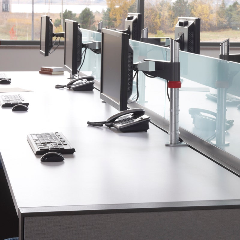 Knoll Sapper™ Single Monitor Arm