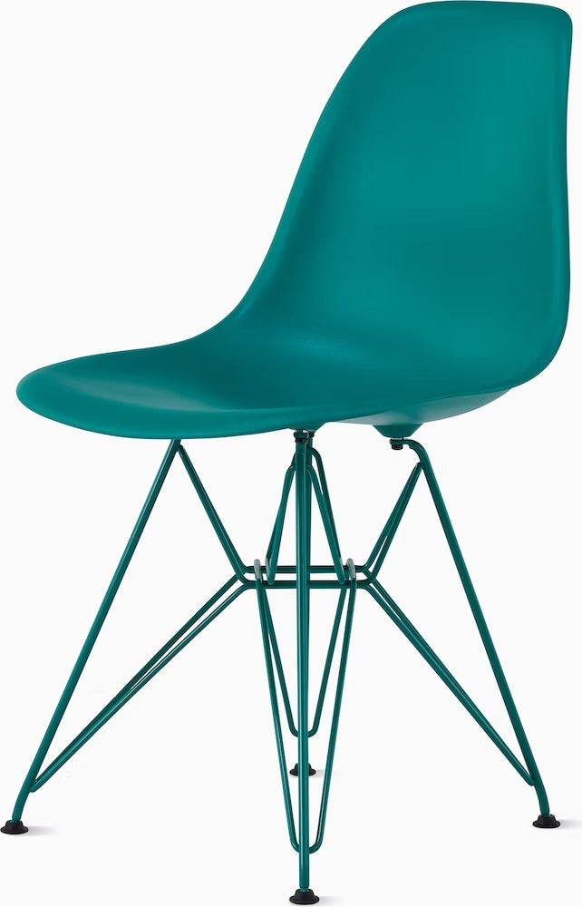 Herman Miller x HAY Eames® Molded Plastic Side Chair