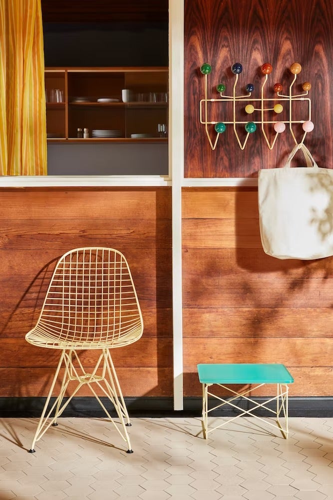 Herman Miller x HAY Eames® Hang-It-All