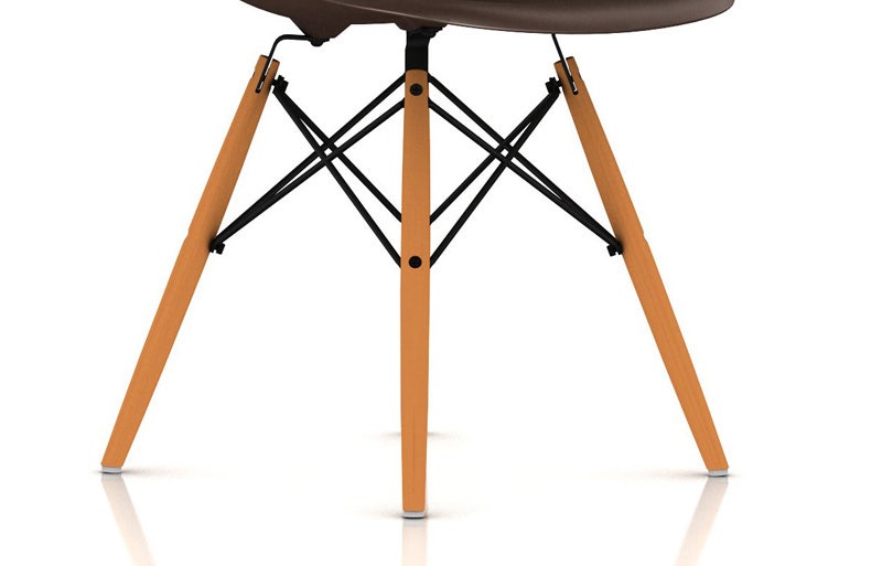 Fauteuil Eames® en plastique moulé Herman Miller - Rembourré