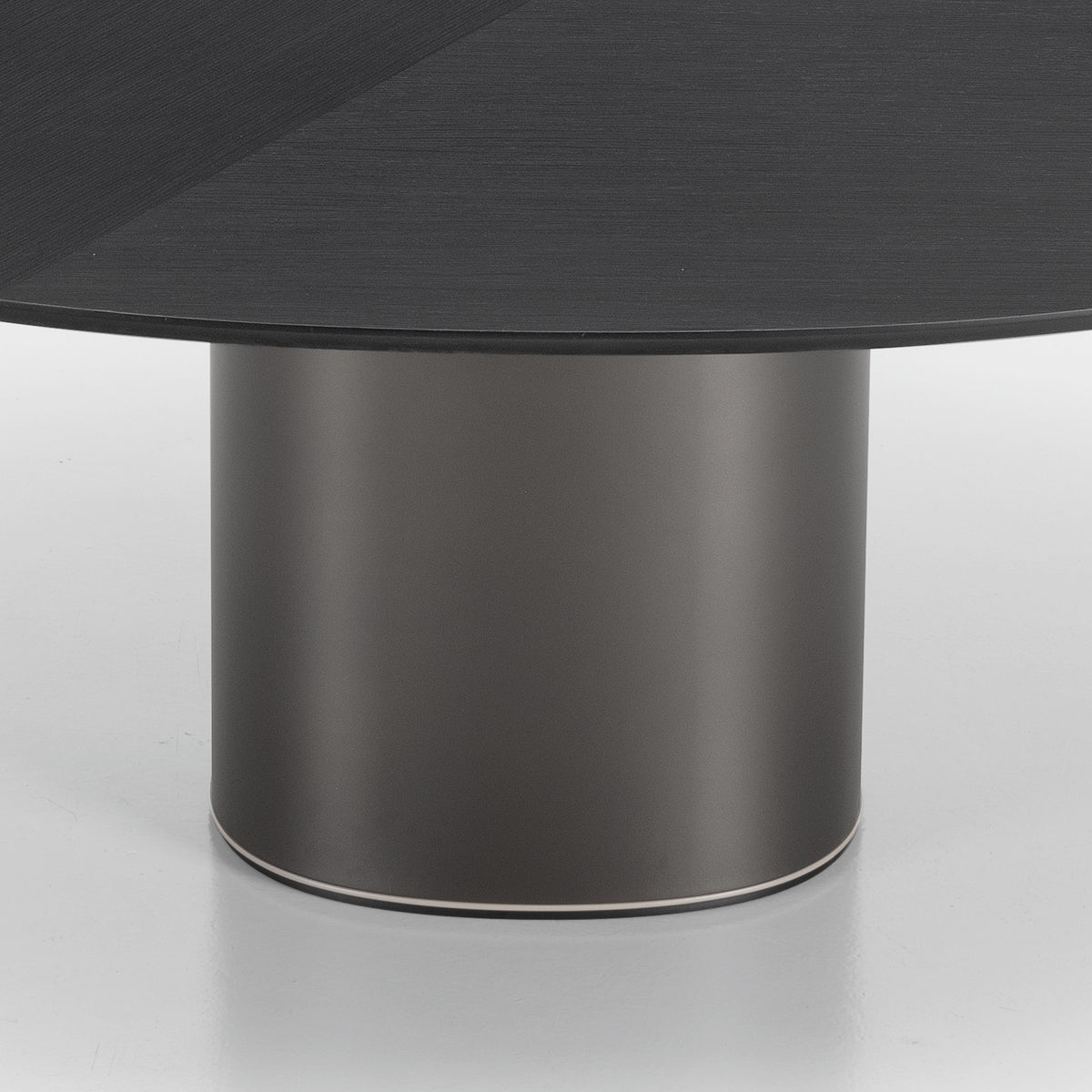Table Holo Pillar