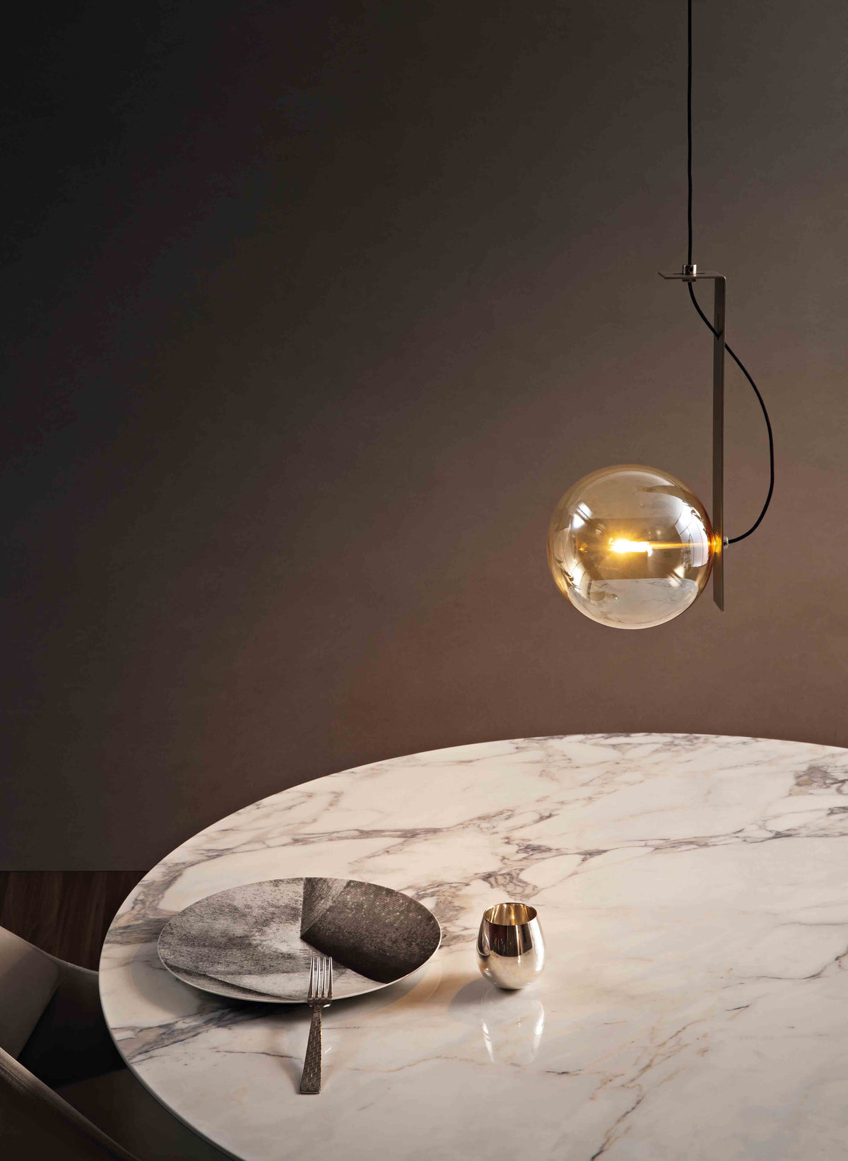 Suspension Bon Ton