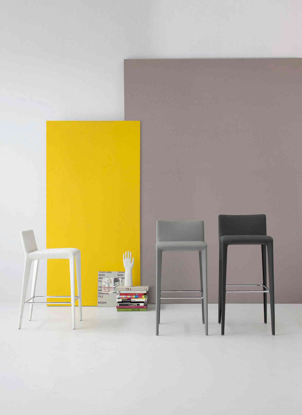 Filly Too, Filly Up Too Tabouret