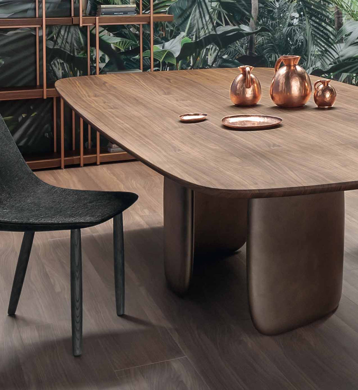Mellow Dining Table