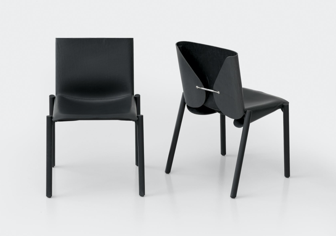 Chaise modèle 1085