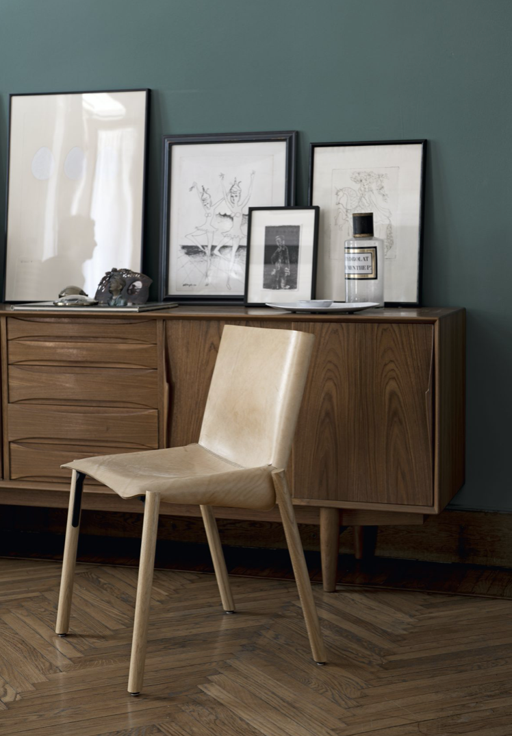 Chaise modèle 1085