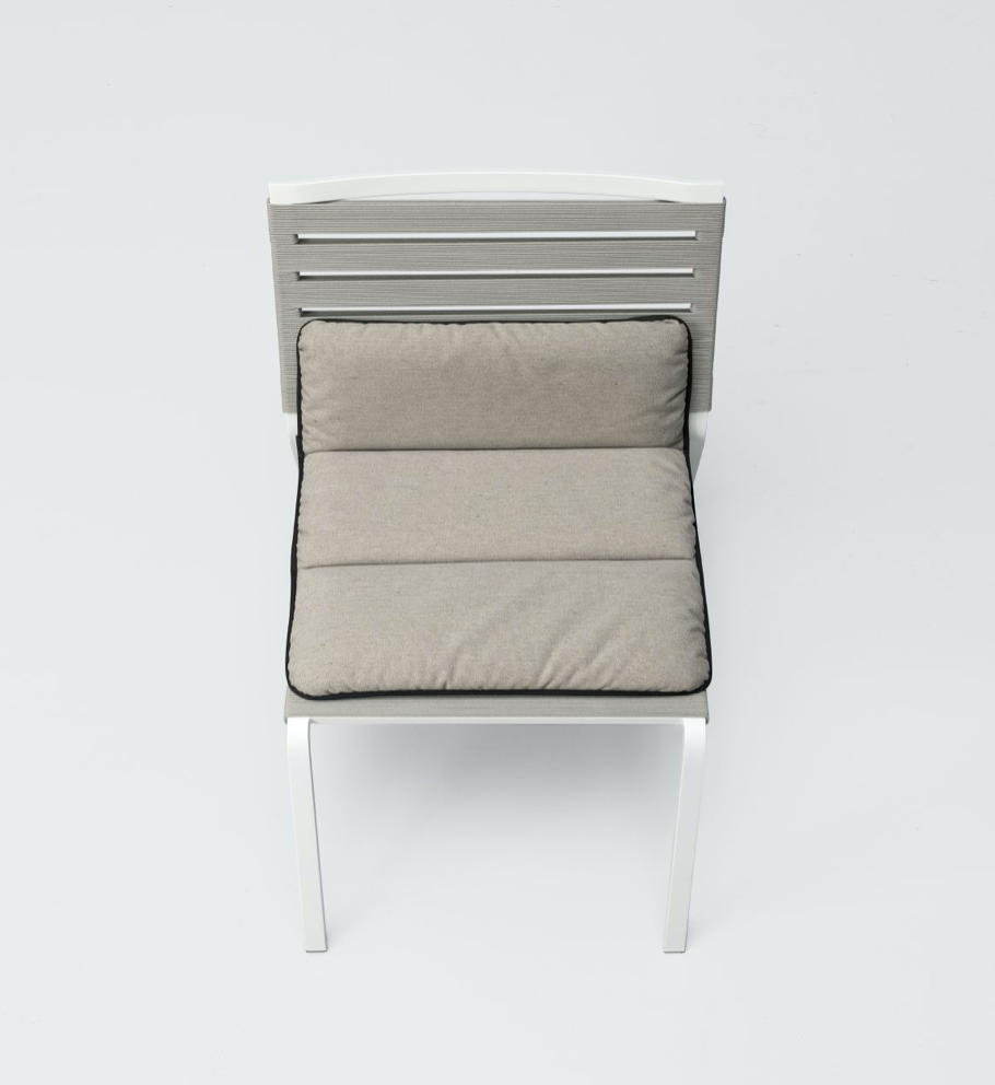 Rest — Chaise, Fauteuil de salon et Chaise longue