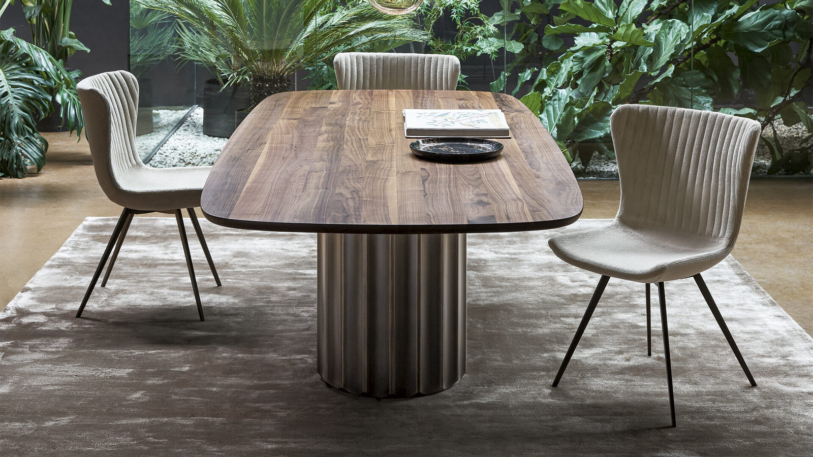 Dorian Dining Table