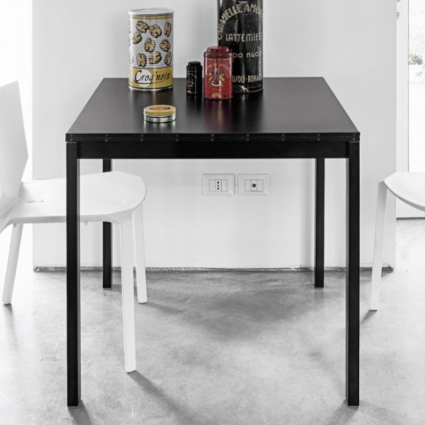 be—Table à manger Easy